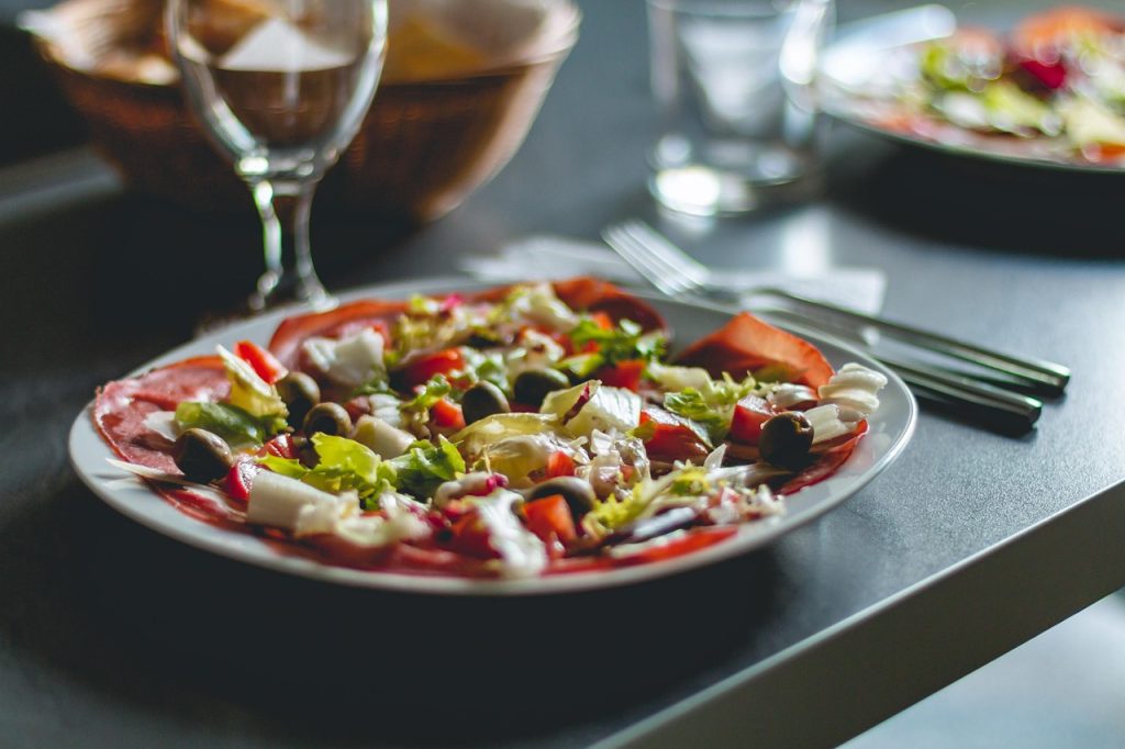 simple and healthy meal prep ideas perfect for busy people